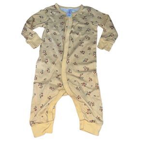 Baby size 9 months outfit